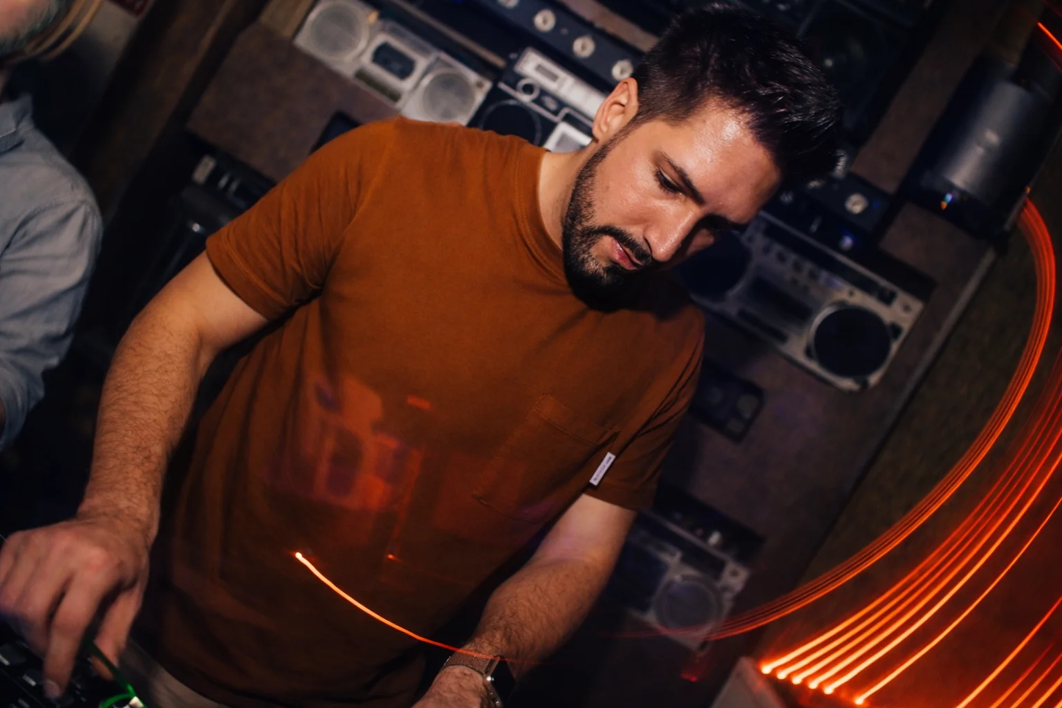 Baila Verde Moment 6