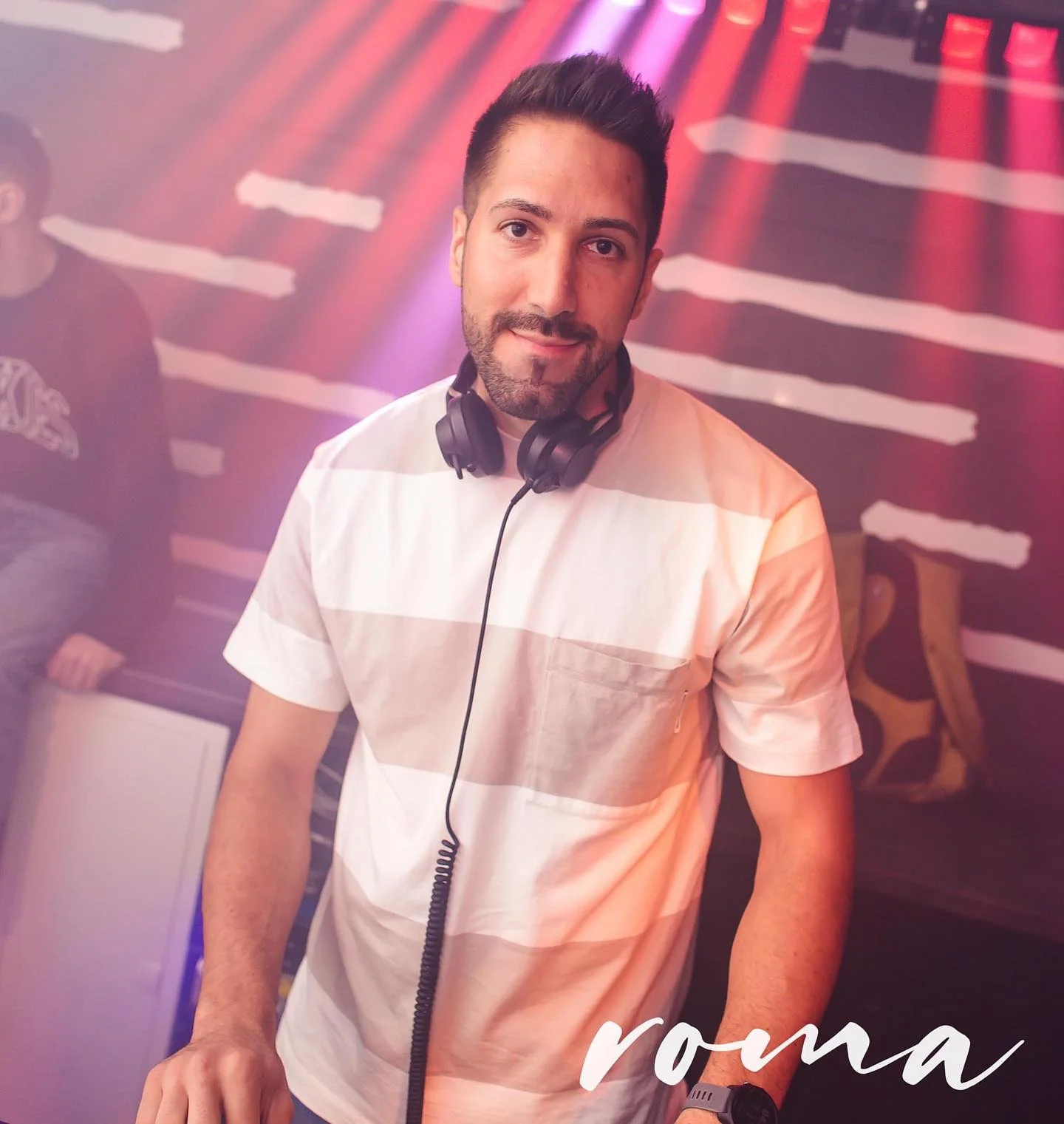 Baila Verde Moment 8